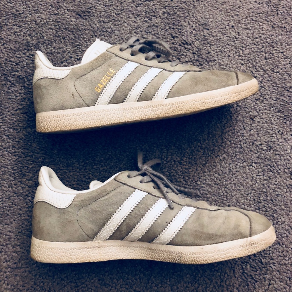 Adidas gazelle sneaker